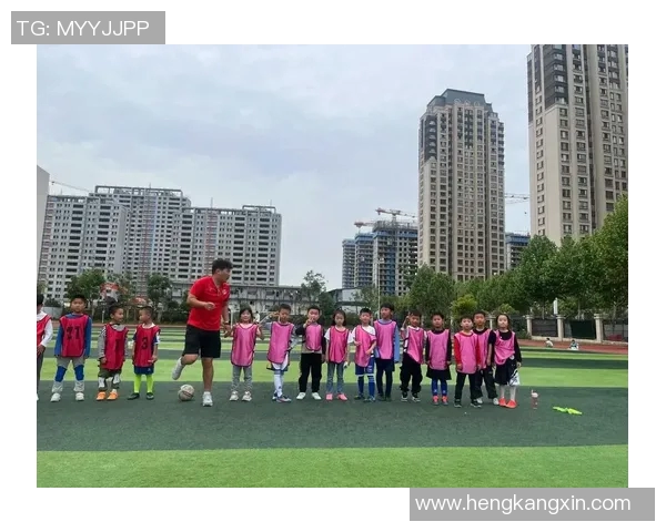 如何在活动中与足球明星合影并留下难忘的瞬间技巧分享